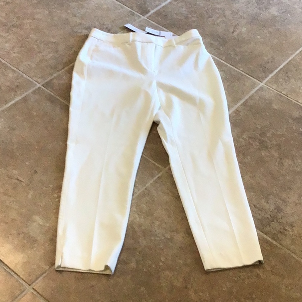 White House Black Market Ivory Cropped Ankle Pants